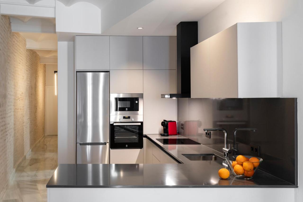 Magno Apartments San Gil - Shared Jacuzzi Seville Luaran gambar