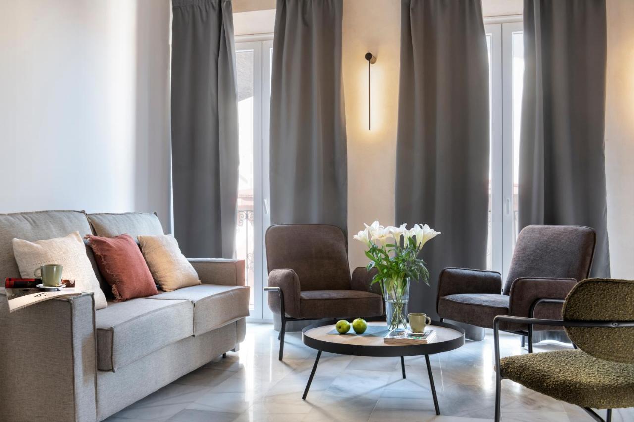 Magno Apartments San Gil - Shared Jacuzzi Seville Luaran gambar