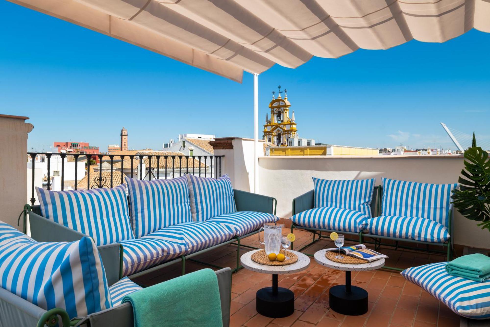 Magno Apartments San Gil - Shared Jacuzzi Seville Luaran gambar