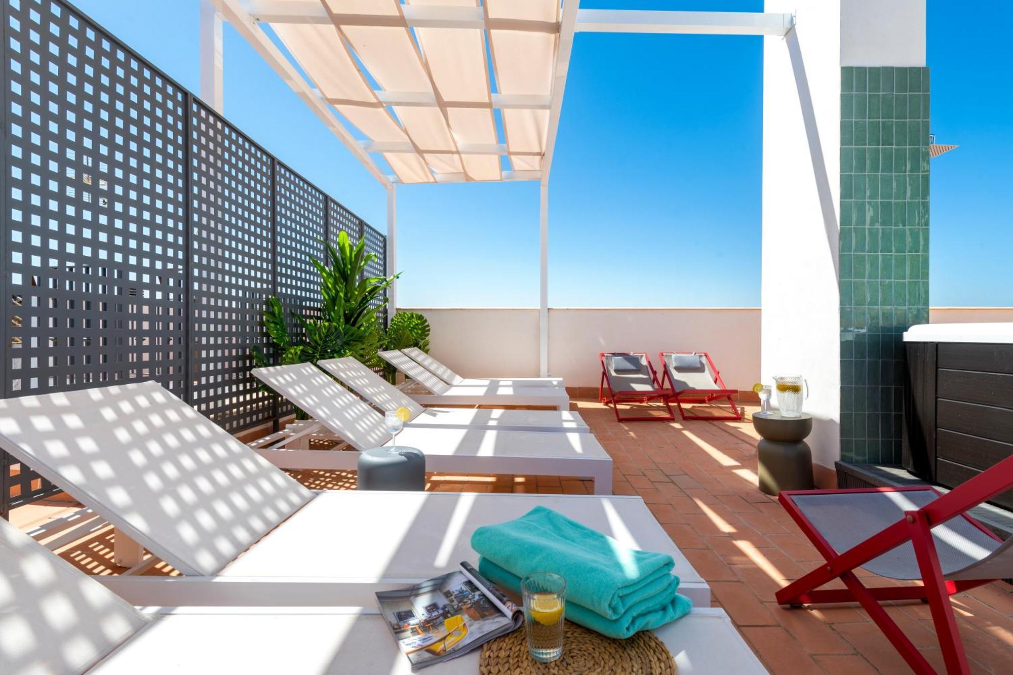 Magno Apartments San Gil - Shared Jacuzzi Seville Luaran gambar